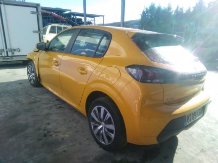 Vehiculo en el desguace: PEUGEOT 208 II (UB_, UP_, UW_, UJ_) 1.2 PureTech 100