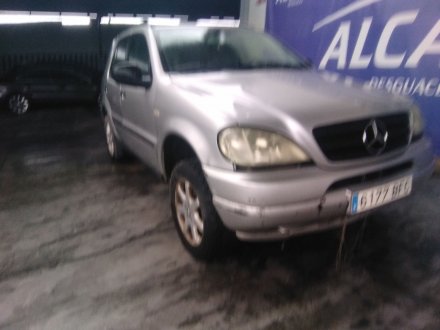 Vehiculo en el desguace: MERCEDES-BENZ CLASE M (W163) ML 270 CDI (163.113)