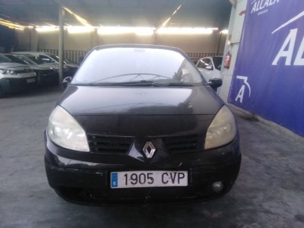 Vehiculo en el desguace: RENAULT SCENIC II 1.9 dCi Diesel