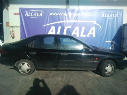 Vehiculo en el desguace: FORD MONDEO I (GBP) 2.0 i 16V