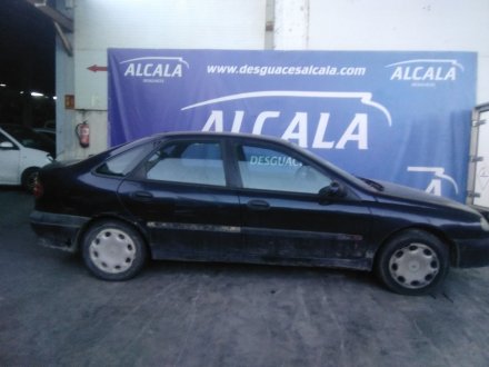 Vehiculo en el desguace: RENAULT LAGUNA I (B56_, 556_) 1.6 16V (B568, B561)