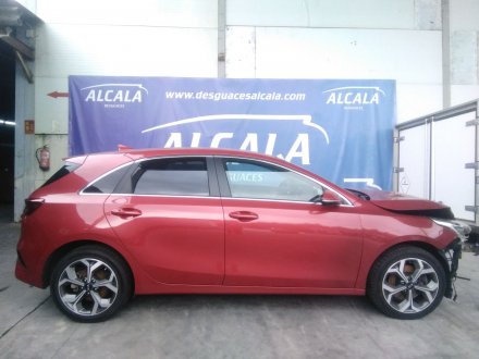 Vehiculo en el desguace: KIA CEED (CD) 1.0 T-GDI