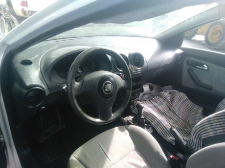 Vehiculo en el desguace: SEAT IBIZA III (6L1) 1.9 TDI