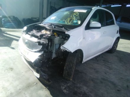 Vehiculo en el desguace: SMART FORFOUR Hatchback (453) 1.0 (453.042, 453.043)