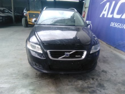 Vehiculo en el desguace: VOLVO V50 (545) T5 AWD