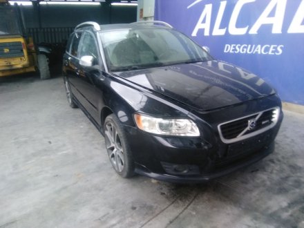 Vehiculo en el desguace: VOLVO V50 (545) T5 AWD