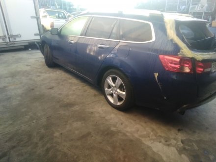 Vehiculo en el desguace: HONDA ACCORD VIII Station Wagon (CW) 2.4 i (CW2)