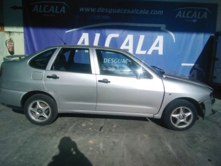 Vehiculo en el desguace: SEAT CORDOBA Vario (6K5) 1.9 TDI