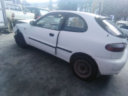 Vehiculo en el desguace: DAEWOO LANOS (KLAT) 1.6 16V