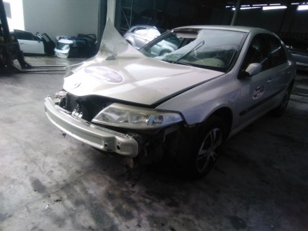 Vehiculo en el desguace: RENAULT LAGUNA II (BG0/1_) 1.9 dCi (BG08, BG0G)