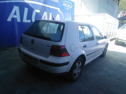 Vehiculo en el desguace: VOLKSWAGEN GOLF IV (1J1) 1.9 TDI