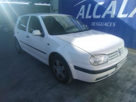 Vehiculo en el desguace: VOLKSWAGEN GOLF IV (1J1) 1.9 TDI