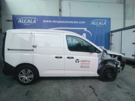 Vehiculo en el desguace: VOLKSWAGEN CADDY V Furgoneta/monovolumen (SBA, SBH) 2.0 TDi BMT