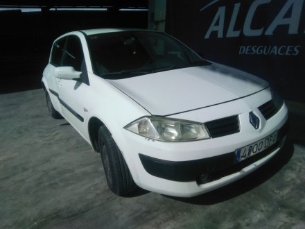 Vehiculo en el desguace: RENAULT MEGANE II (BM0/1_, CM0/1_) 1.5 dCi (BM0F, BM0T, BM2B, CM0F, CM0T)