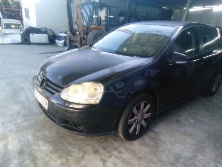 Vehiculo en el desguace: VOLKSWAGEN GOLF V (1K1) 1.9 TDI