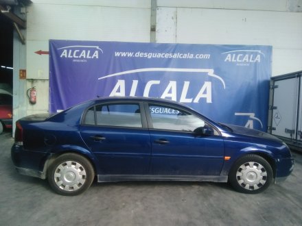 Vehiculo en el desguace: OPEL VECTRA C (Z02) 2.2 DTI 16V (F69)