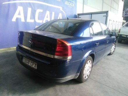 Vehiculo en el desguace: OPEL VECTRA C (Z02) 2.2 DTI 16V (F69)