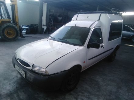 Vehiculo en el desguace: FORD FIESTA COURIER (DX) 1.8 TDDI Turbodiesel CAT