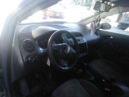 Vehiculo en el desguace: SEAT ALTEA (5P1) 1.9 TDI