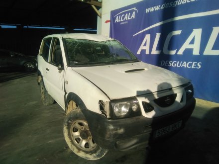 Vehiculo en el desguace: NISSAN TERRANO II (R20) 2.7 TD 4WD