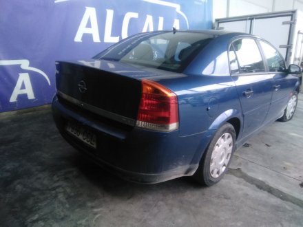 Vehiculo en el desguace: OPEL VECTRA C (Z02) 2.0 DTI 16V (F69)