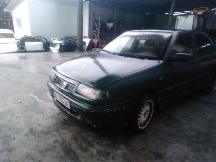 Vehiculo en el desguace: SEAT TOLEDO I (1L2) 1.6 i