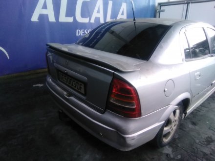 Vehiculo en el desguace: OPEL ASTRA G Sedán (T98) 2.0 DI (F69)