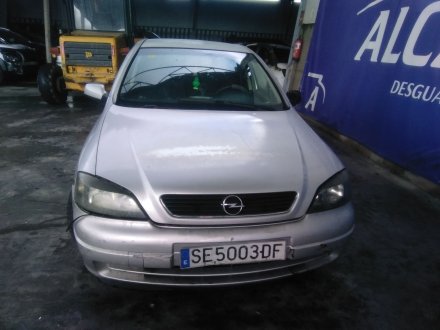 Vehiculo en el desguace: OPEL ASTRA G Sedán (T98) 2.0 DI (F69)