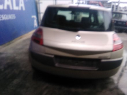 Vehiculo en el desguace: RENAULT MEGANE II (BM0/1_, CM0/1_) 1.5 dCi (BM1E, CM1E)