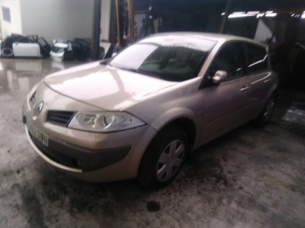 Vehiculo en el desguace: RENAULT MEGANE II (BM0/1_, CM0/1_) 1.5 dCi (BM1E, CM1E)