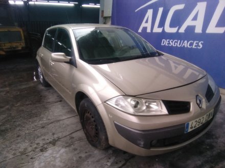 Vehiculo en el desguace: RENAULT MEGANE II (BM0/1_, CM0/1_) 1.5 dCi (BM1E, CM1E)