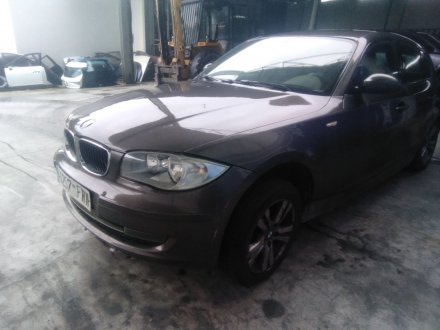 Vehiculo en el desguace: BMW 1 (E87) 118 d