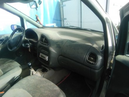 Vehiculo en el desguace: OPEL FRONTERA B (U99) 2.2 DTI (6B_ZC, 6B_VF, 6B_66, 6B_76)