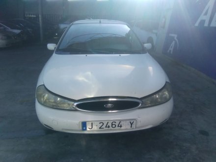 Vehiculo en el desguace: FORD MONDEO II (BAP) 1.8 i