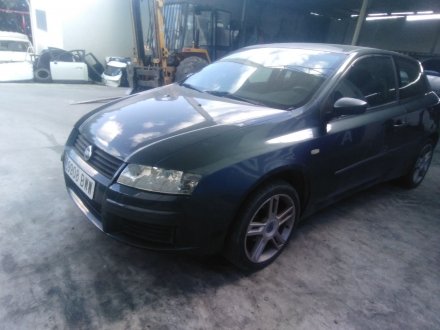 Vehiculo en el desguace: FIAT STILO (192_) 1.6 16V (192_XB1A)