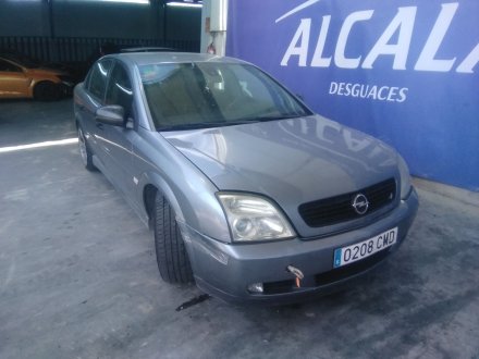 Vehiculo en el desguace: OPEL VECTRA C (Z02) 2.2 DTI 16V (F69)