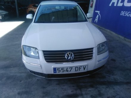 Vehiculo en el desguace: VOLKSWAGEN PASSAT B5.5 (3B3) 1.9 TDI