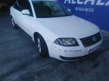 Vehiculo en el desguace: VOLKSWAGEN PASSAT B5.5 (3B3) 1.9 TDI