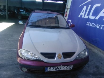 Vehiculo en el desguace: RENAULT MEGANE I Classic (LA0/1_) 1.9 dTi (LA1U)