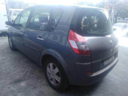 Vehiculo en el desguace: RENAULT SCÉNIC II (JM0/1_) 1.9 dCi (JM0G, JM12, JM1G, JM2C)