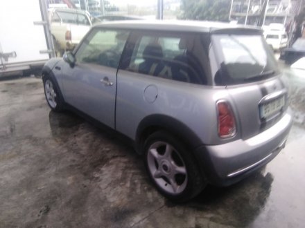 Vehiculo en el desguace: MINI MINI (R50, R53) Cooper