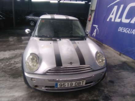 Vehiculo en el desguace: MINI MINI (R50, R53) Cooper