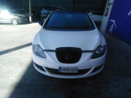 Vehiculo en el desguace: SEAT LEON (1P1) 1.9 TDI