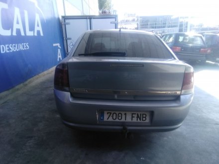 Vehiculo en el desguace: OPEL VECTRA C GTS (Z02) 1.9 CDTI (F68)