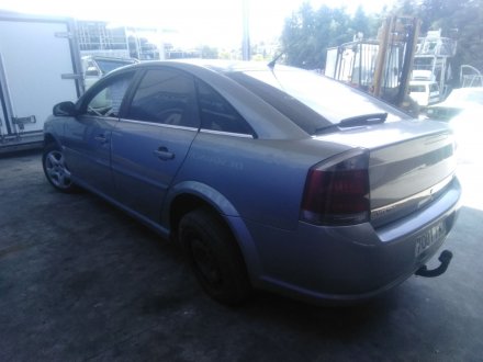 Vehiculo en el desguace: OPEL VECTRA C GTS (Z02) 1.9 CDTI (F68)