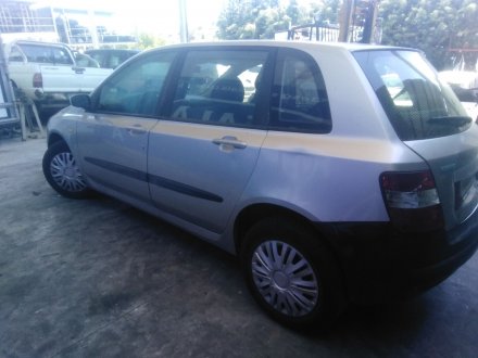 Vehiculo en el desguace: FIAT STILO (192_) 1.6 16V (192_XB1A)