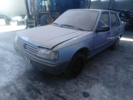 Vehiculo en el desguace: PEUGEOT 309 I (10C, 10A) 1.4