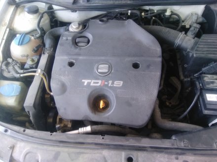 Vehiculo en el desguace: SEAT TOLEDO II (1M2) 1.9 TDI