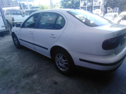 Vehiculo en el desguace: SEAT TOLEDO II (1M2) 1.9 TDI