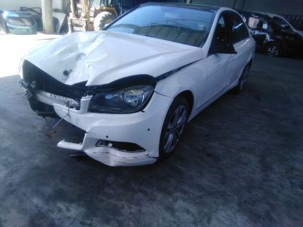 Vehiculo en el desguace: MERCEDES-BENZ CLASE C (W204) C 200 CDI (204.001)